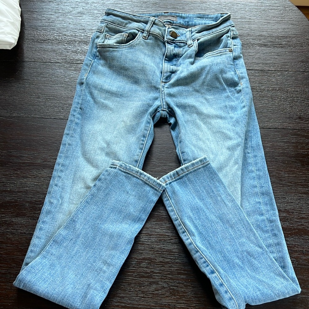 DL1961 Size 25 Florence Skinny Mid Rise Instasculpt Ankle Jean